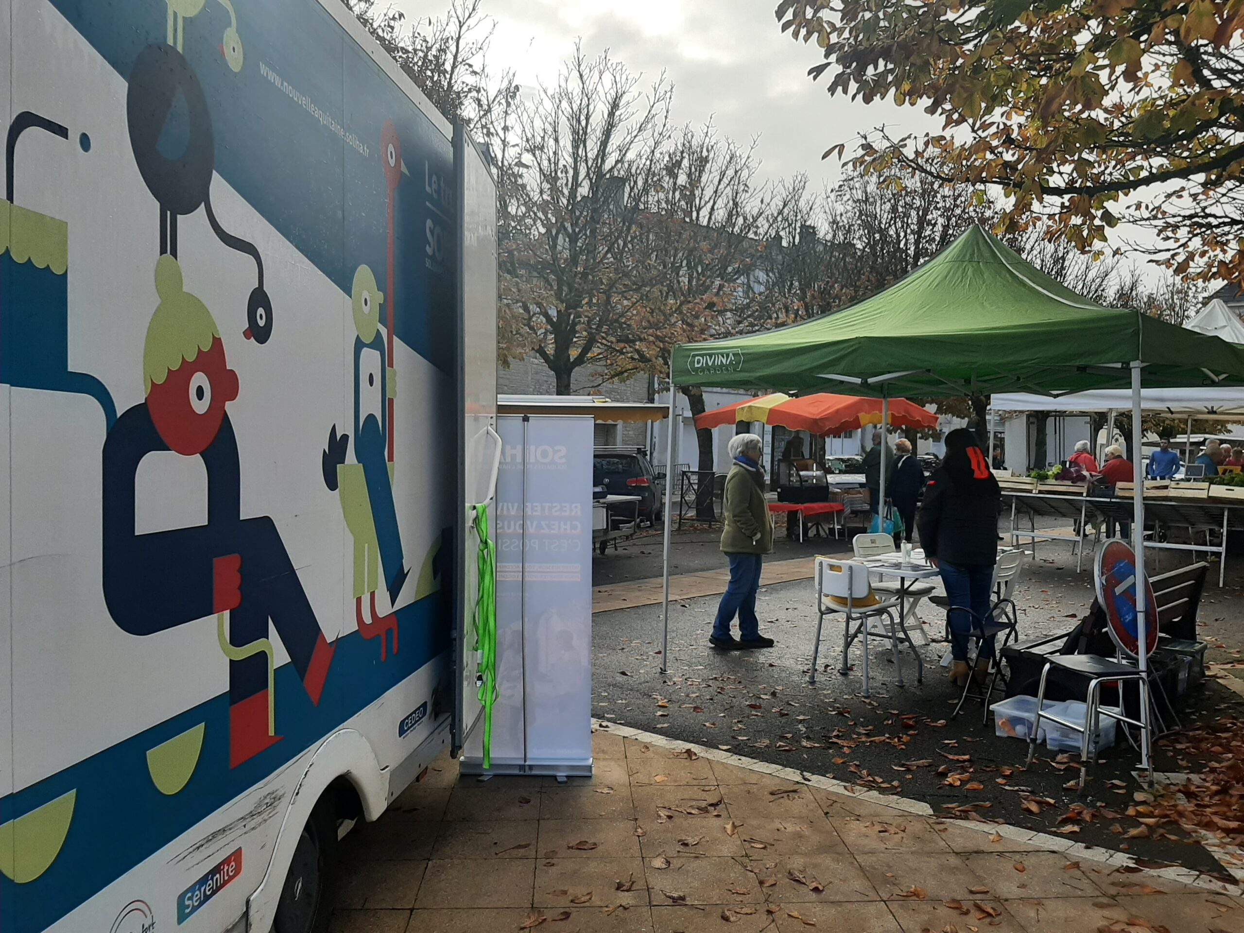 30/10/2025 le truck SOLIHA à AIGRE